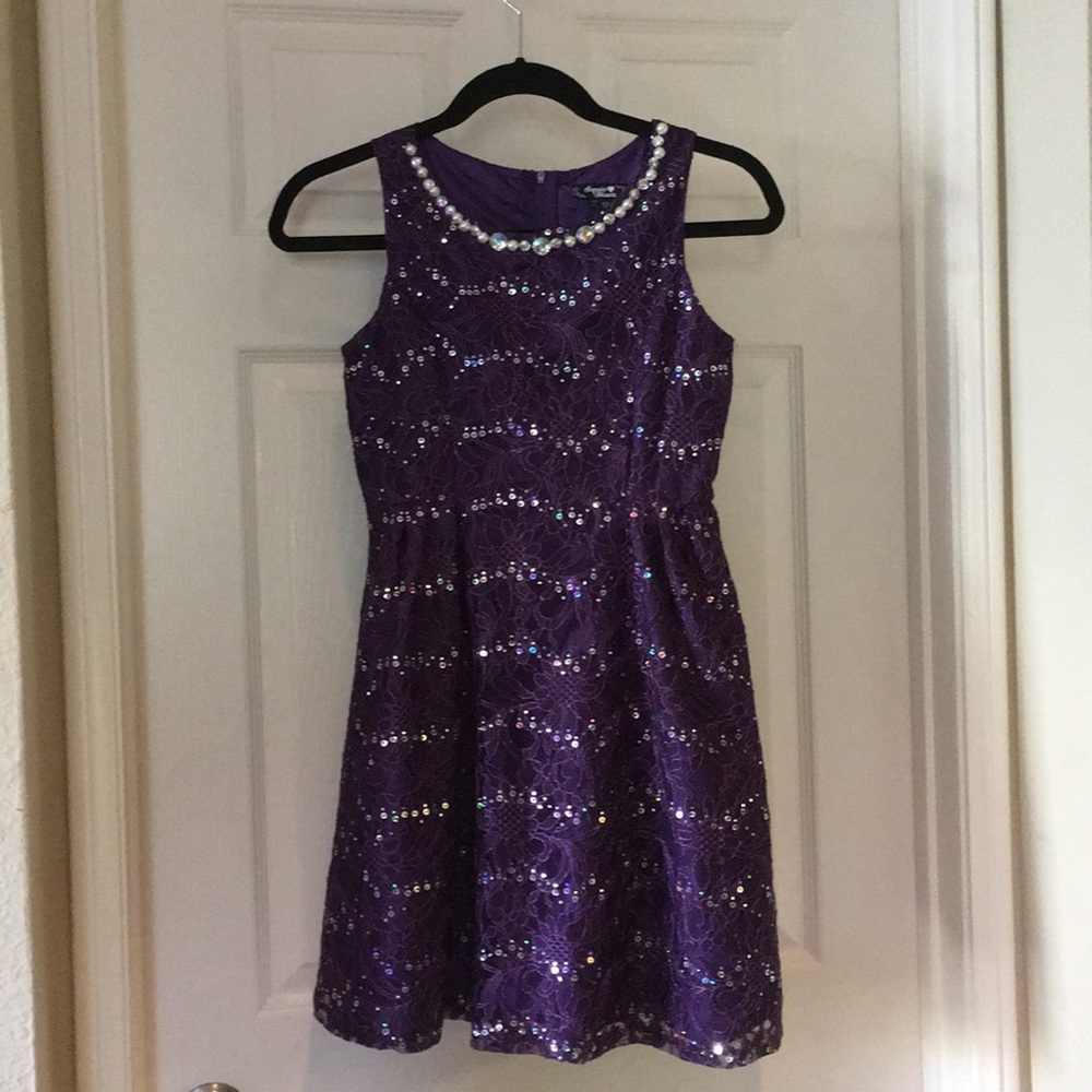Girl’s Purple Party Dress 💕